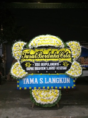Papan Bunga Duka di Mafututu
